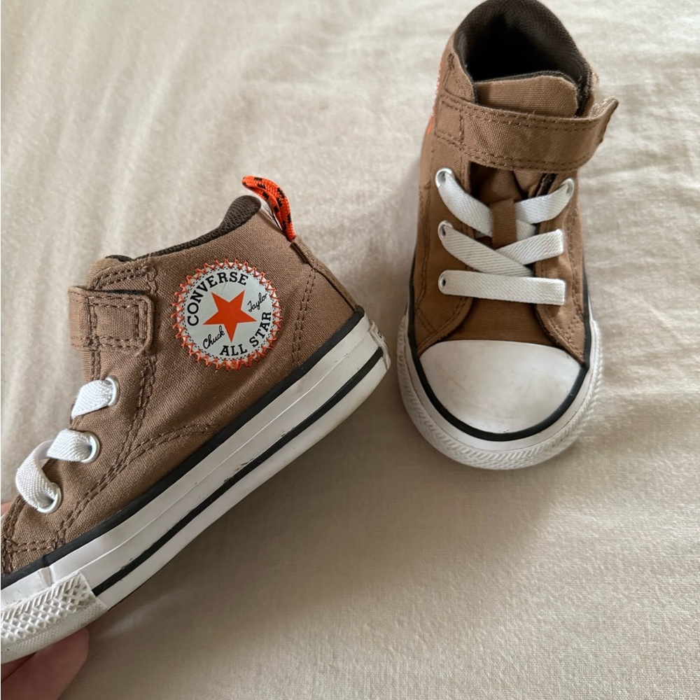 Brown Hightop Converse
